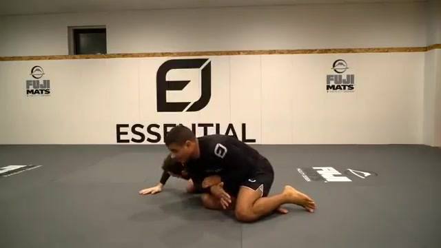 Crucifix to reverse kimura
