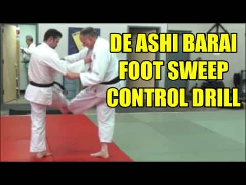DE ASHI BARAI FOOT SWEEP CONTROL DRILL