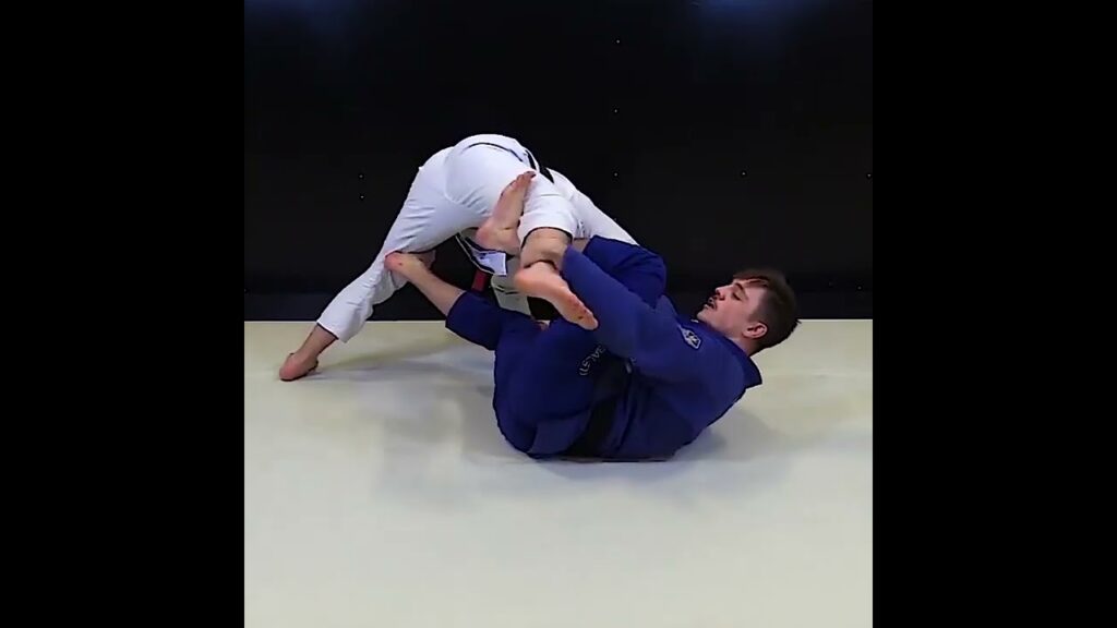 DLR With Underhook to X Guard Sweep by Tommy Langaker and Espen Mathiesen