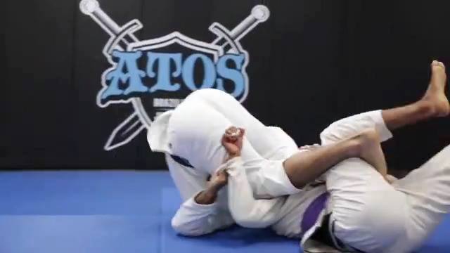 DLR to sweep or omoplata by Andre GAlvao