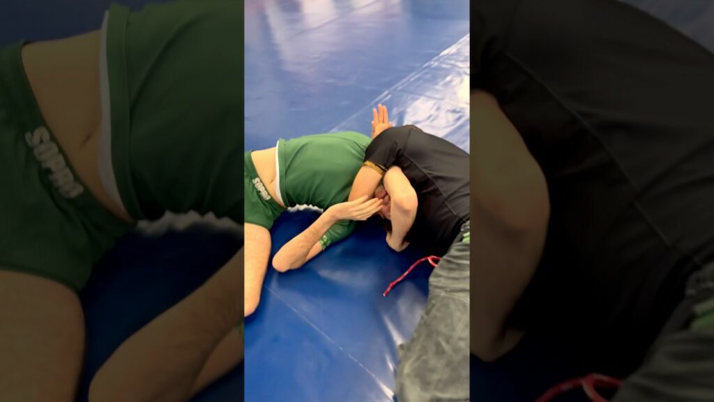 Darce Choke #bjj #jiujitsu #grappling