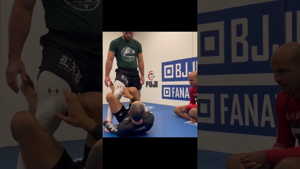 De La Riva Gi VS De La Riva NoGi by Brian Glick