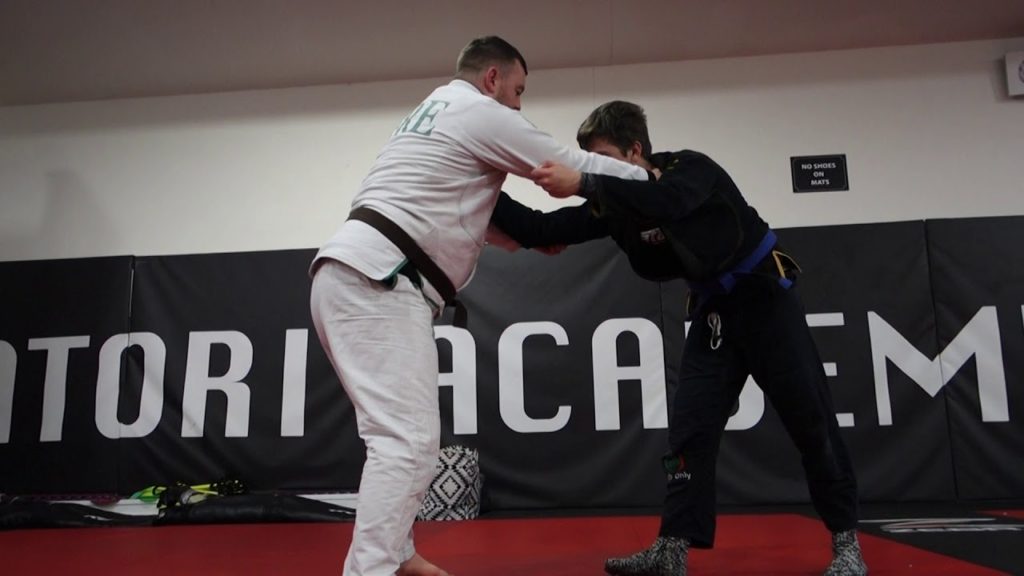 De La Riva - single leg as guard pass defense