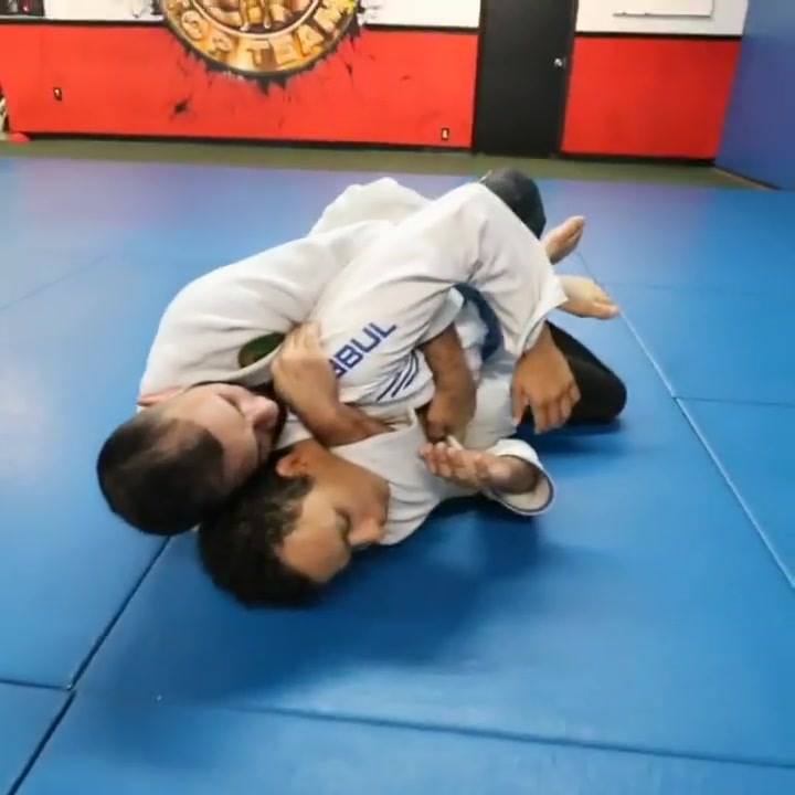 De la Riva guard + lasso + inversion + relace of the leg + back take (add your o...