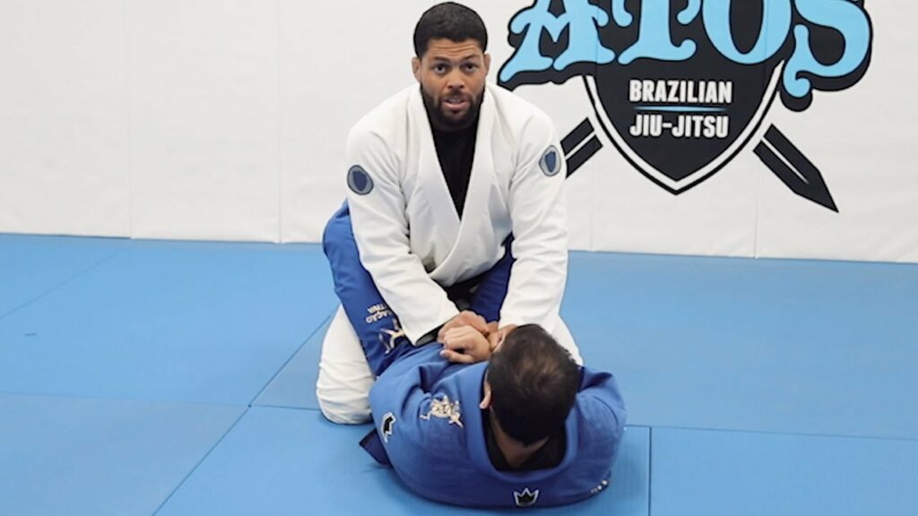 Different Ways to Have a Strong Posture in Closed Guard - Andre Galvao