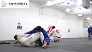 Diving leg drag pass with Romulo Barral.
 Pay attention to his left hook helping ...