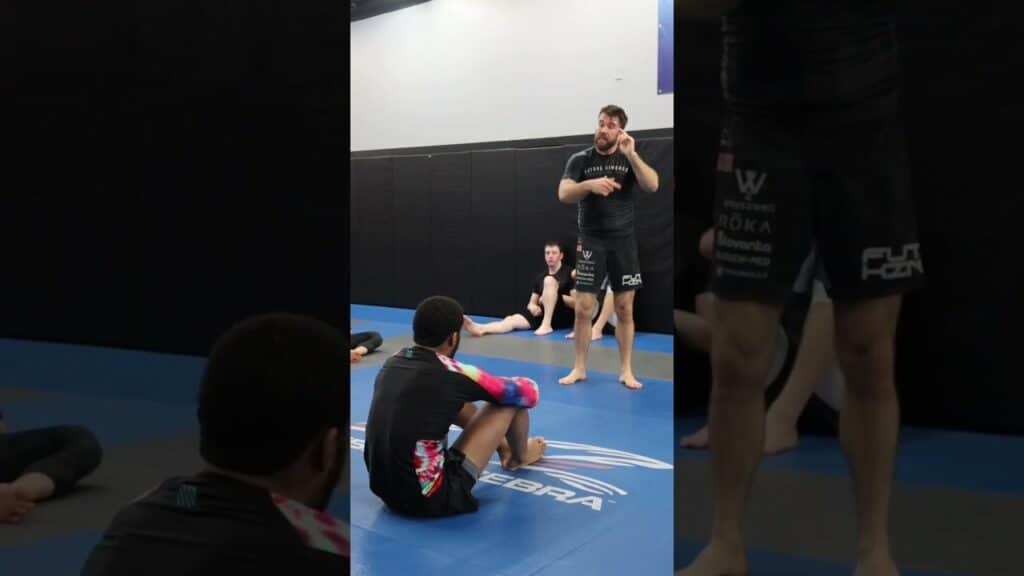 Do You Struggle Finishing Anaconda Chokes in BJJ? (Watch these details)