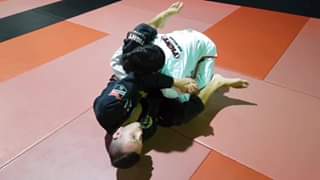 Do you use this triangle set up???
 Alright so this is the second video of how to set up the triangle choke when your opponent has double unders on ...