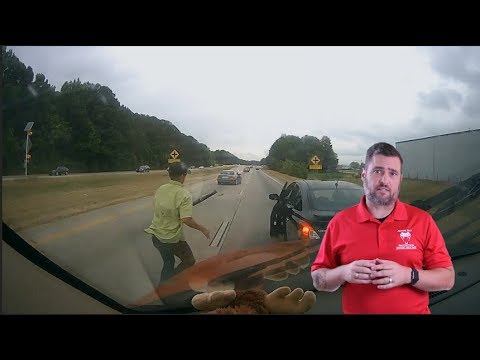 Don't Be Either One Of These Road Rage Dummies