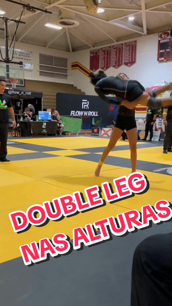 Double leg nas alturas - Double leg in the heights . . Video: Estude