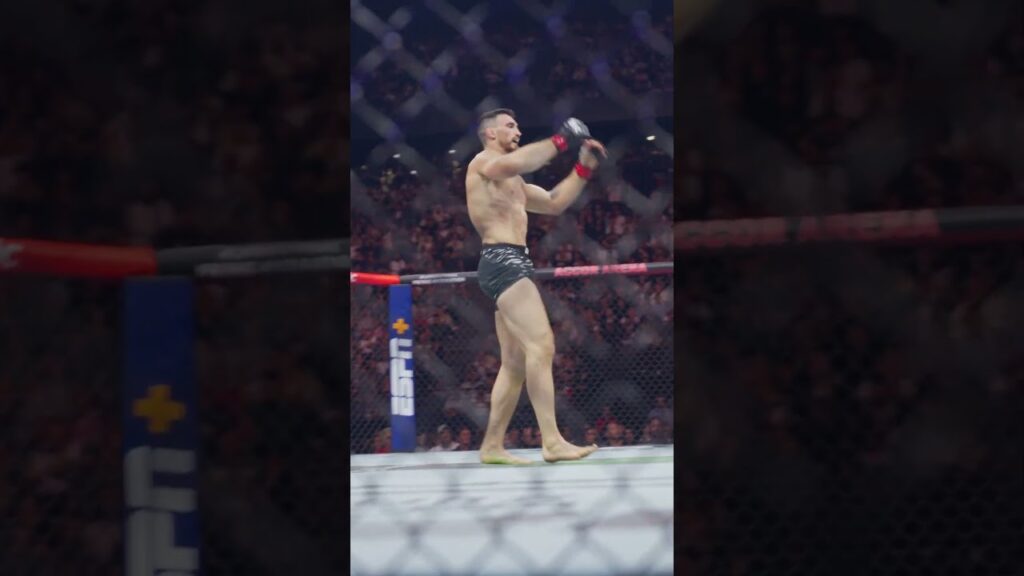 ELBOW KNOCKOUT π¨ #ufcparis