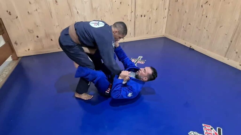 ESSA AULA DE JIU JITSU VAI MUDAR E BOMBAR SUA GUARDA 100% FEU BJJ