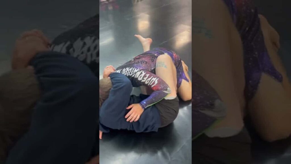 Easy closed guard sweep after you broke down their posture π€π»