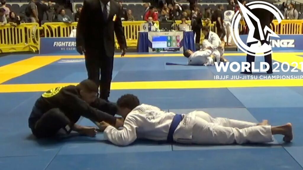 Enzo Azara v Andre Felipe / World Championship 2021