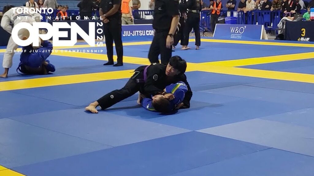 Ethan Wong vs Justin Sternklar / Toronto Open 2025