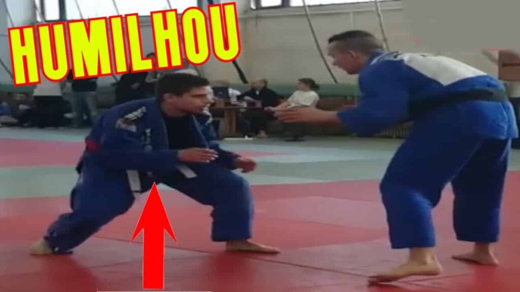 FAIXA BRANCA DE JIU JITSU HUMILHA FAIXA PRETA EM CAMPEONATO
