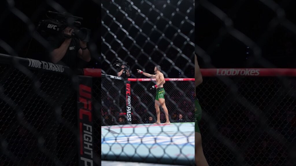 FIRST ROUND FINISH 🚨 #ufcperth