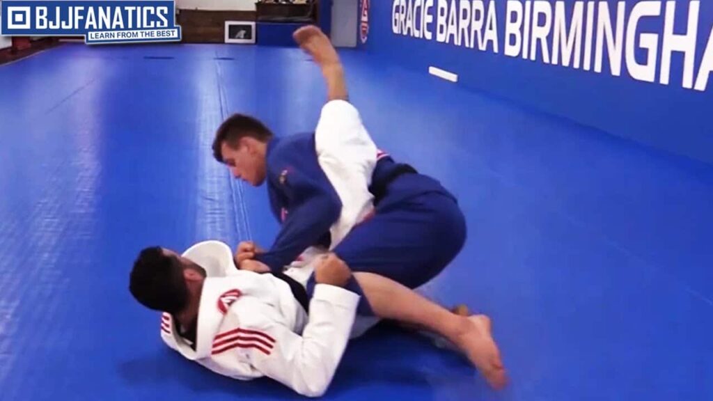 Flower Sweep to Triangle by Braulio Estima