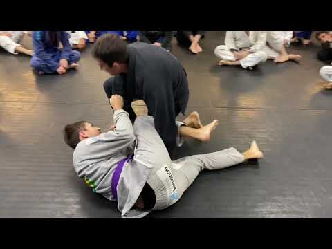 Foot assisted Leg Weave Pass