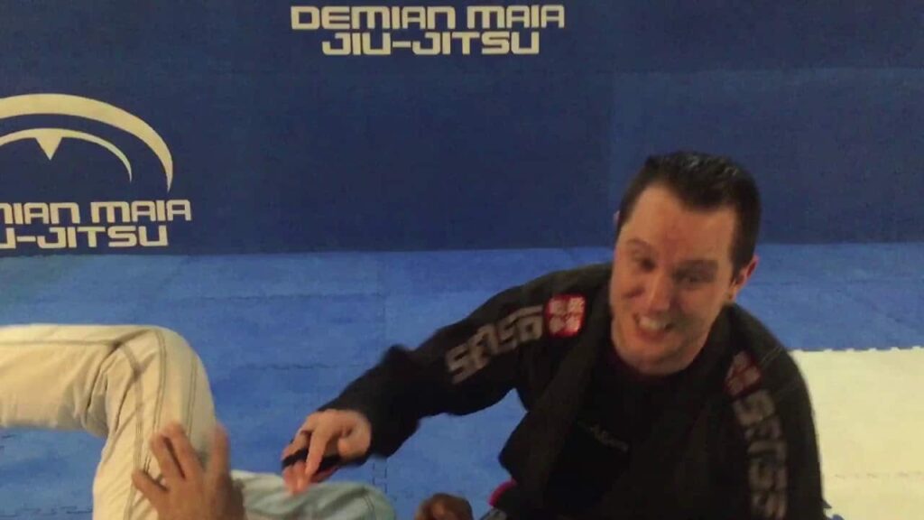 GCP Technique Tip: Valdir Reis bottom side control