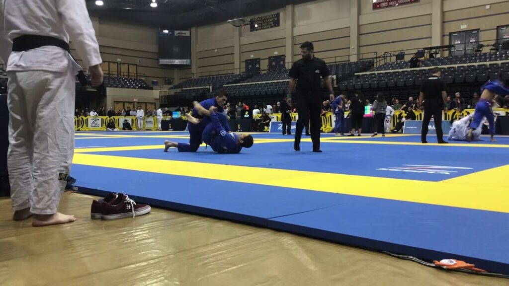 Gustavo Carpio (Checkmat) vs Luis Felipe Ninja (Kronos) San Antonio Open 2018