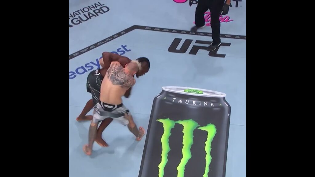 HOW DID DAN HOOKER TAKE THIS KICK TO THE HEAD!?!?!?! 😳 #ufc313