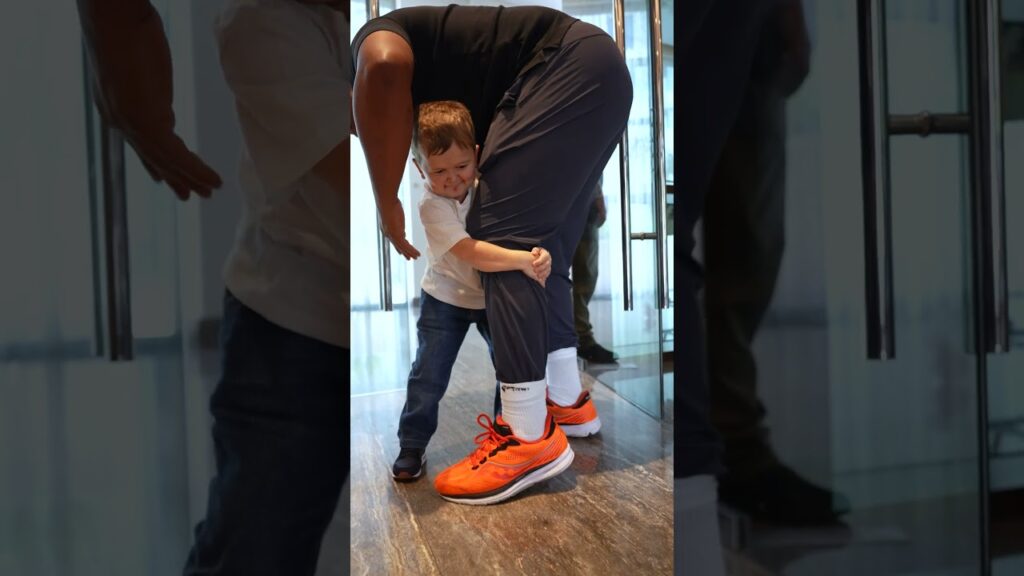 Hasbulla vs DC.. Who do you got? π¬