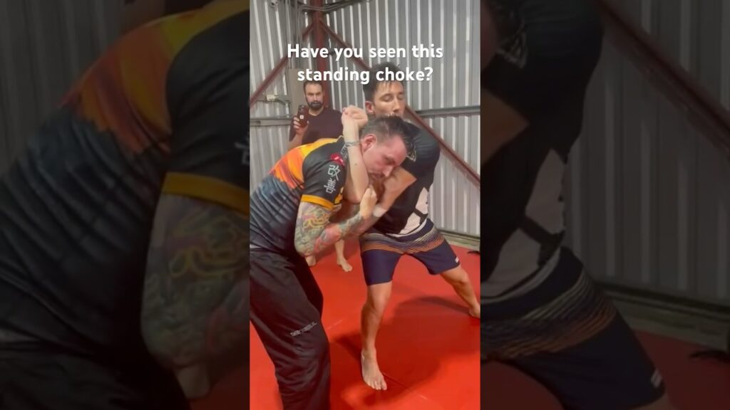 Have you seen this nasty standing choke? #amazonfinds