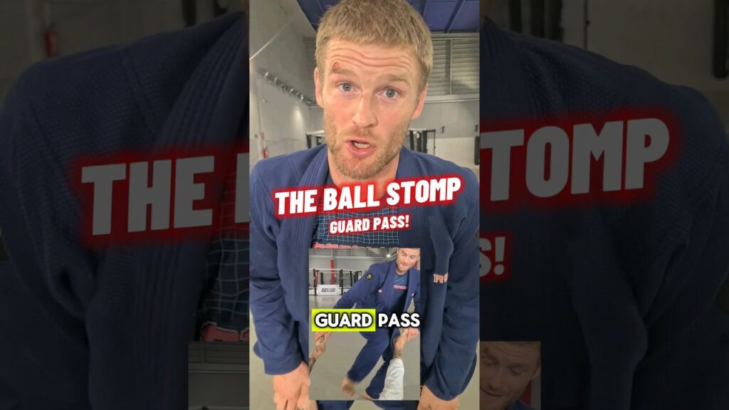 Have you tried the BALL STOMP guard pass?Really useful when done right!#bjj #JiuJitsu