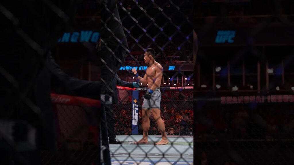 He choked him out! 🚨 #roadtoufc