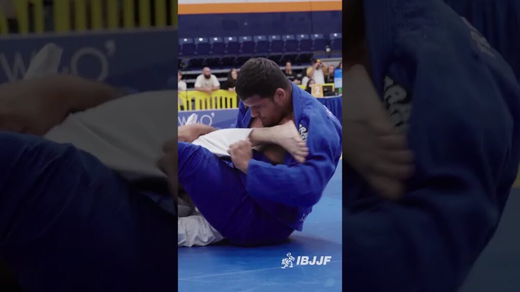 Helder Rodrigues is a foot lock specialist known for his dangerous submission game ππ₯