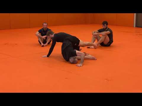 Helicopter Kneebar from Bottom Half Guard
