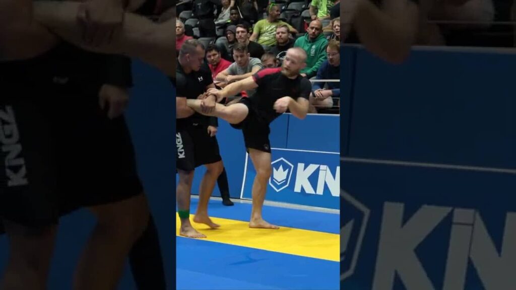 Helton Junior Advances to the Open Class Finals