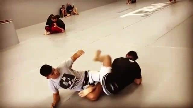 Here a great leglock entry