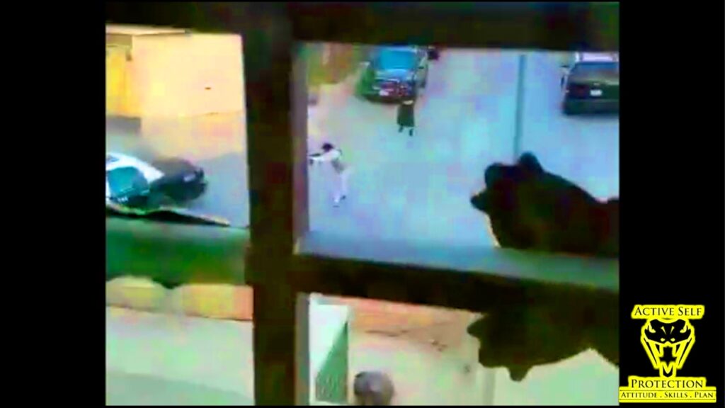 Hero Saudi Policeman Engages Two Rifle Wielding Attackers and Wins | Active Self Protection