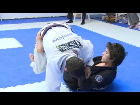 Hiago Gama (Alliance) vs Mauro Leopoldo (BTT)