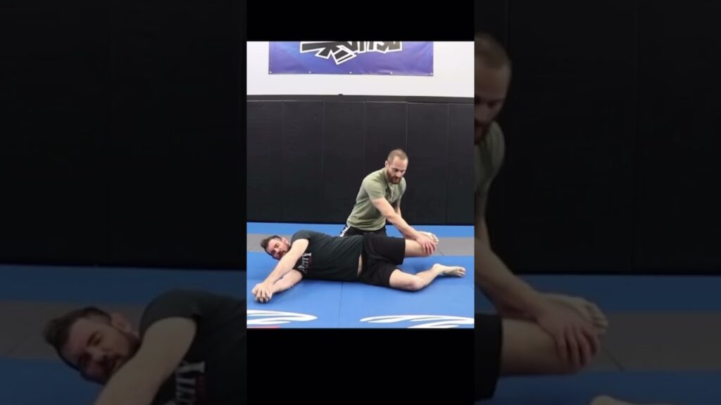 Hip Mobility For MMA and BJJ Athletes - Hip CARs #shorts
