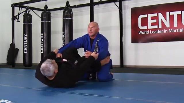 Hook Sweep with Necktie by Ricardo Liborio