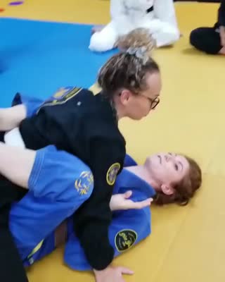 How To Build Your Whole Game Around The Kimura Trap System->
 Kimura set up by...