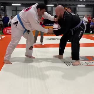 How To Do The Savage Loop Choke From Side Control like Alexandre Vieira->
 Pow...