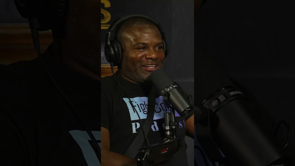 How did Robbie Lawler survive this?! 🤯 #ufcglorydays