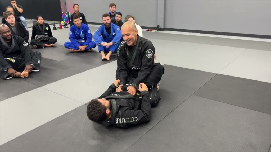 How to Open Closed Guard - Master Julio Cesar Pereira