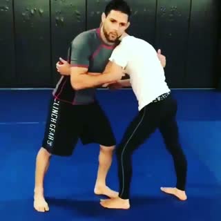 How to set up the footsweeps   Repost @grappledaily