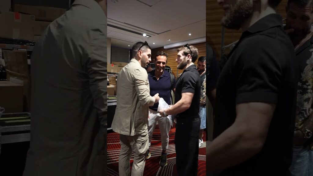 Ilia Topuria sighting in Sydney π¨π #UFC312