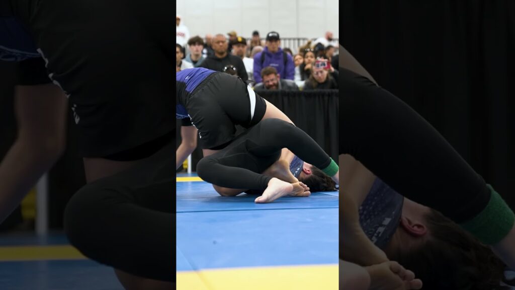 Jadeya Reber in action at the @ibjjf No-Gi Worlds