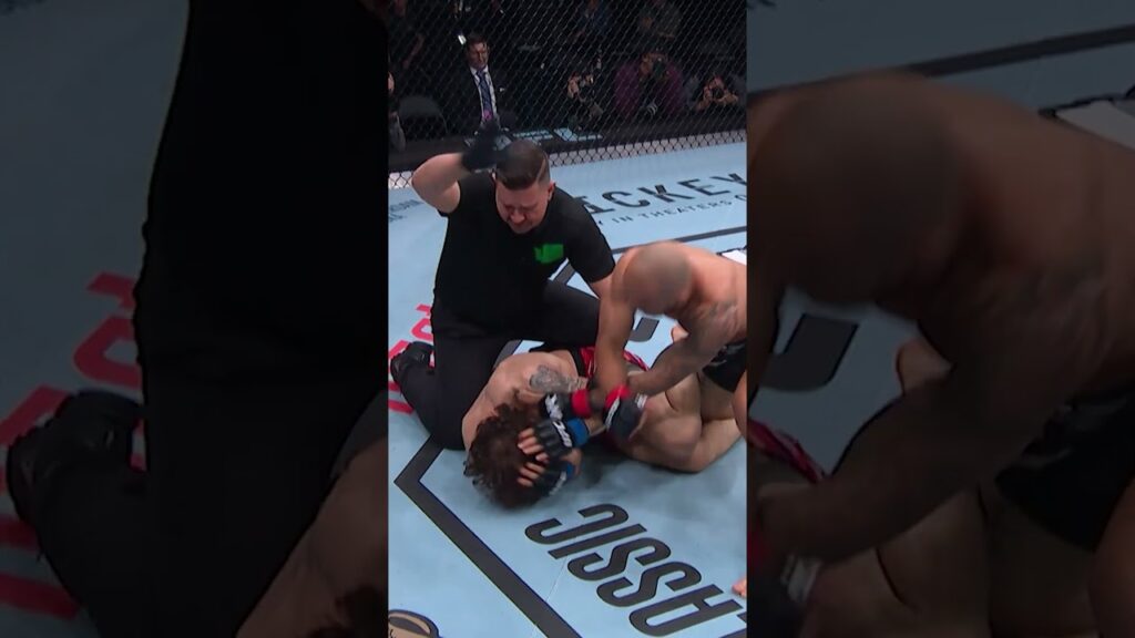 Jean Silva is an ANIMAL 😤 #nocheufc