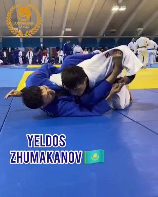 Judo 柔道 Ne waza 寝技 
 Fuente: Judo Manía Japan
Judo athlete Don't miss it 
 Source