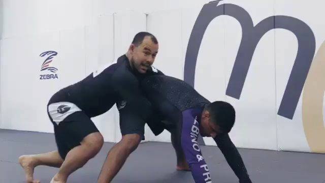 Jumping to the back  Marcelo Garcia Jiu-Jitsu