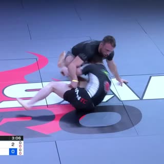 Just a friendly reminder that Craig Jones has more than just leglocks.
 WNO, Oct.