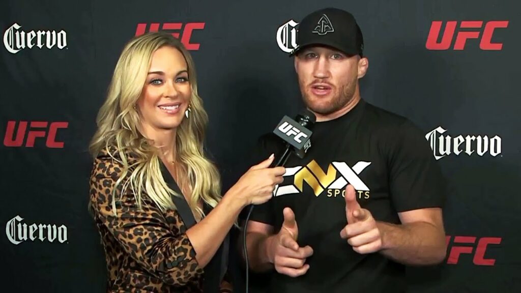 Justin Gaethje Predicts UFC 278 Main Event w/ Laura Sanko | UFC 278 Quick Hits